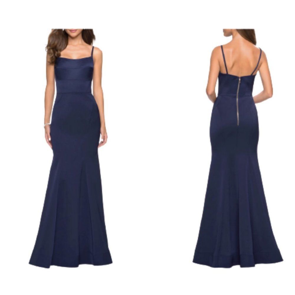 LA Femme Structured Jersey Trumpet Gown in Navy - 4  NWT